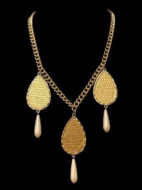 #117 Upcycled Necklace